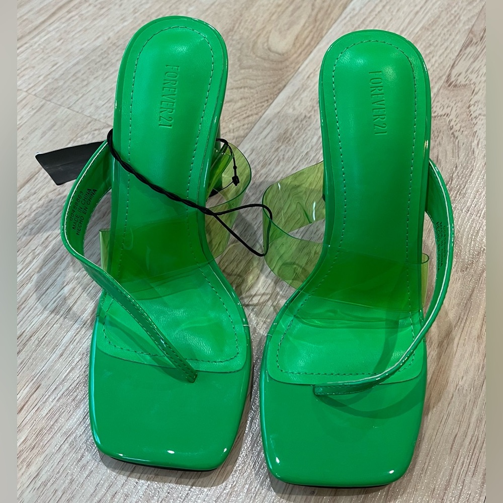 Green heels Forever 21